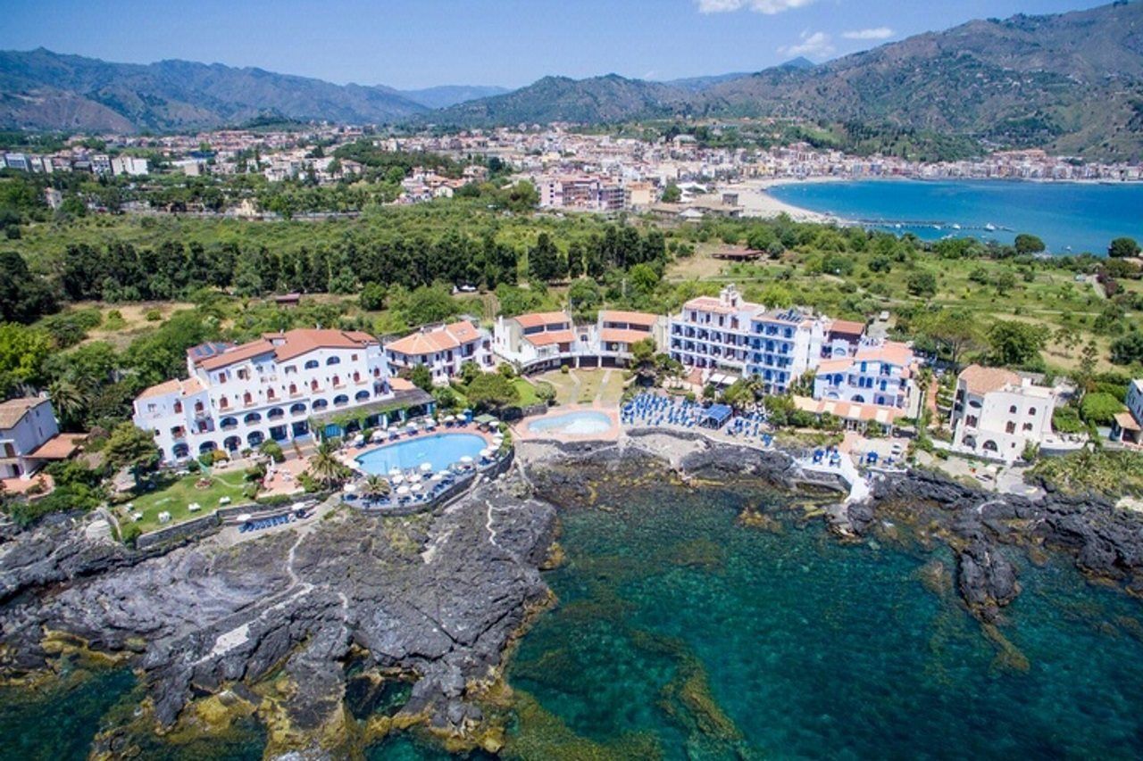 Hotel Nike Giardini Naxos Eksteriør billede