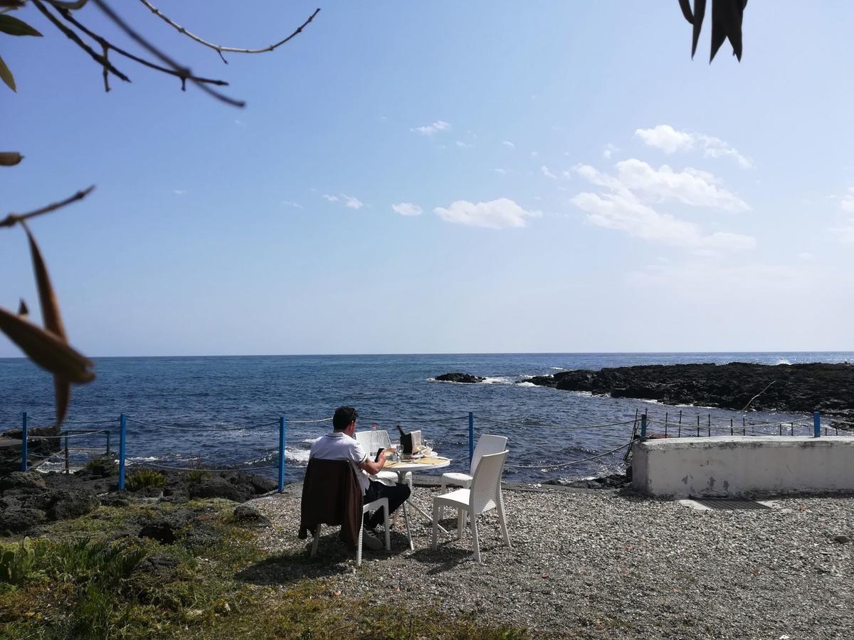 Hotel Nike Giardini Naxos Eksteriør billede