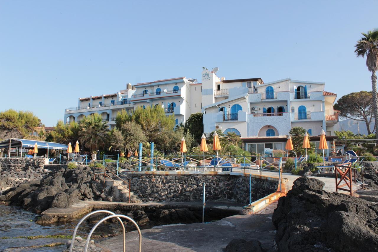 Hotel Nike Giardini Naxos Eksteriør billede